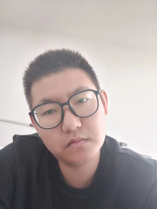 小黑子的第一张照片--新疆闪婚服务中心