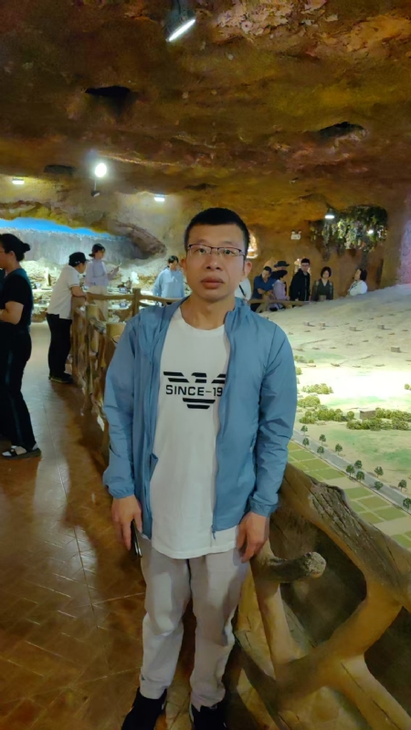时光的第一张照片--新疆闪婚服务中心