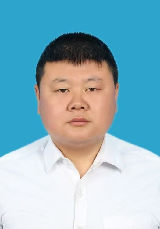 井底之蛙的第一张照片--新疆闪婚服务中心