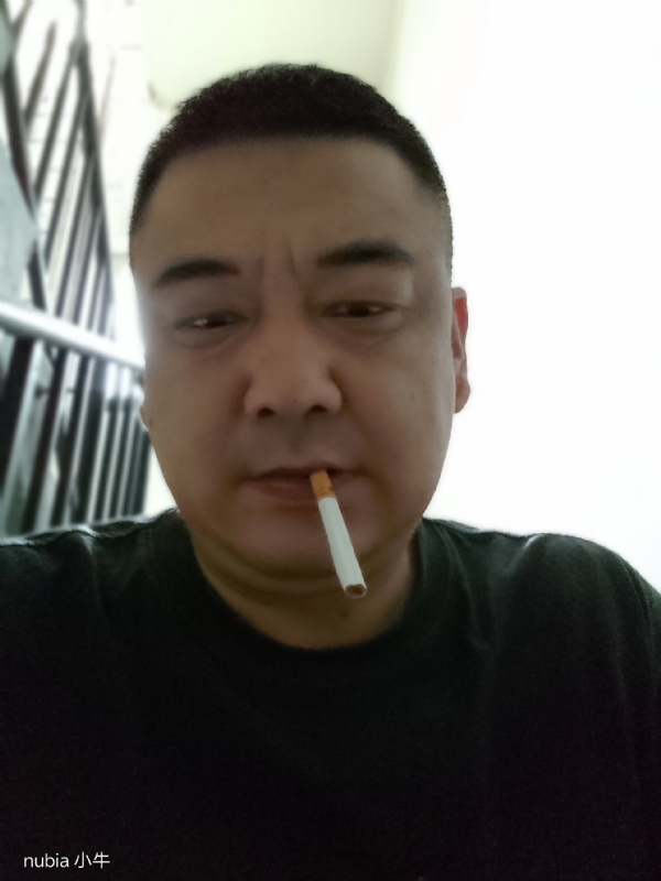 爱就一个我只说一次的第一张照片--新疆闪婚服务中心